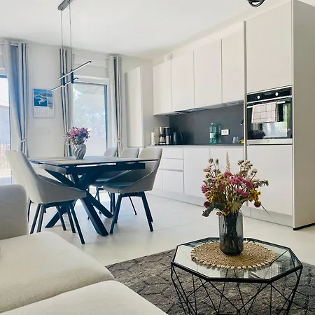 Апартаменты Intrada